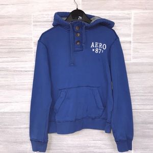 A sweatshirt that was barely used